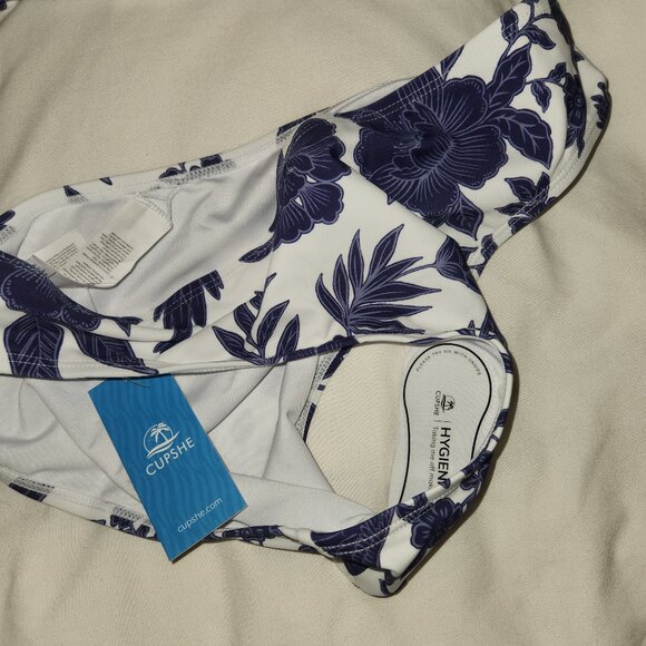 CUPSHE Two Piece Bikini Set Plunging Neck Blue White Pattern Size Medium NWT - Picture 9 of 11